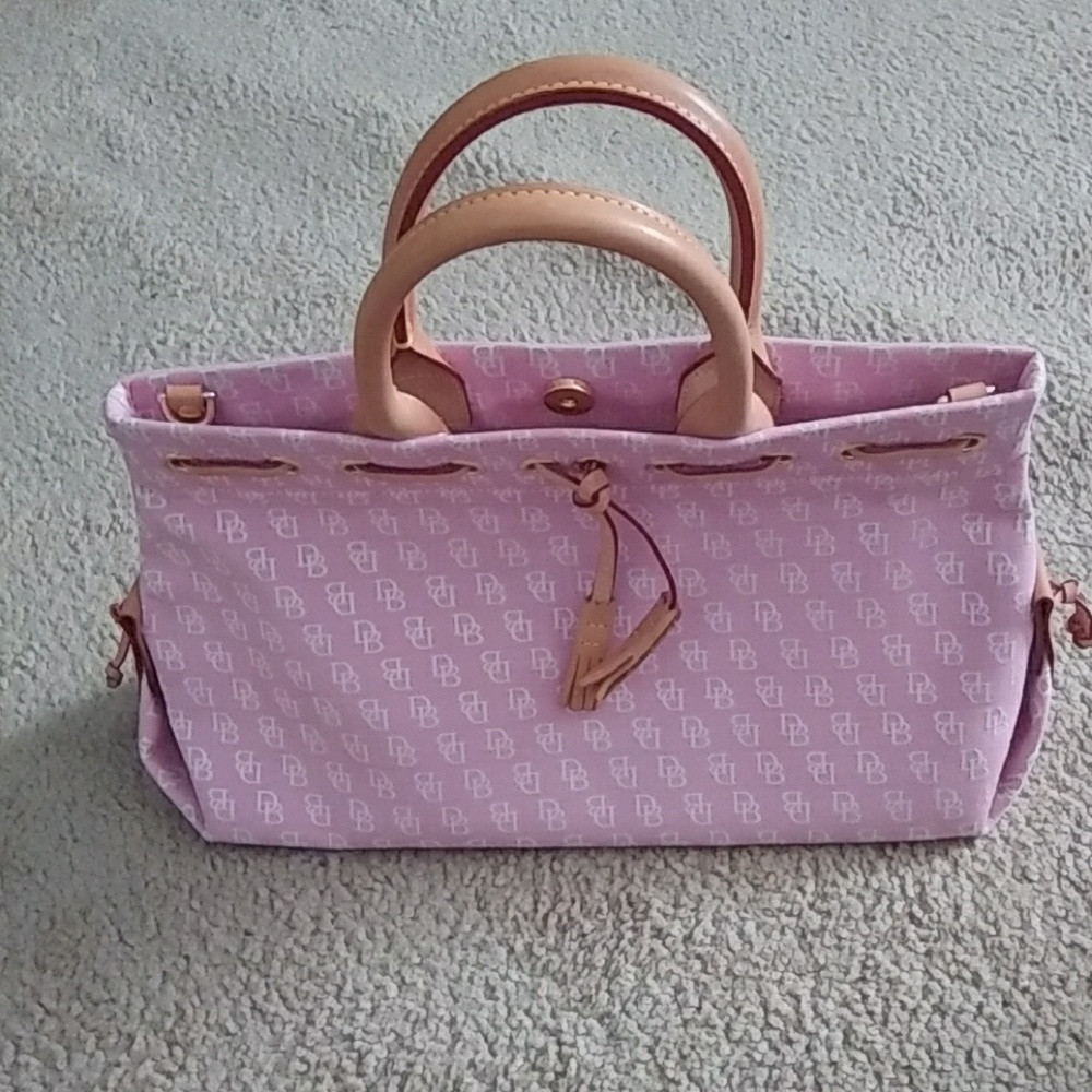 Pink Dooney & Bourke bag